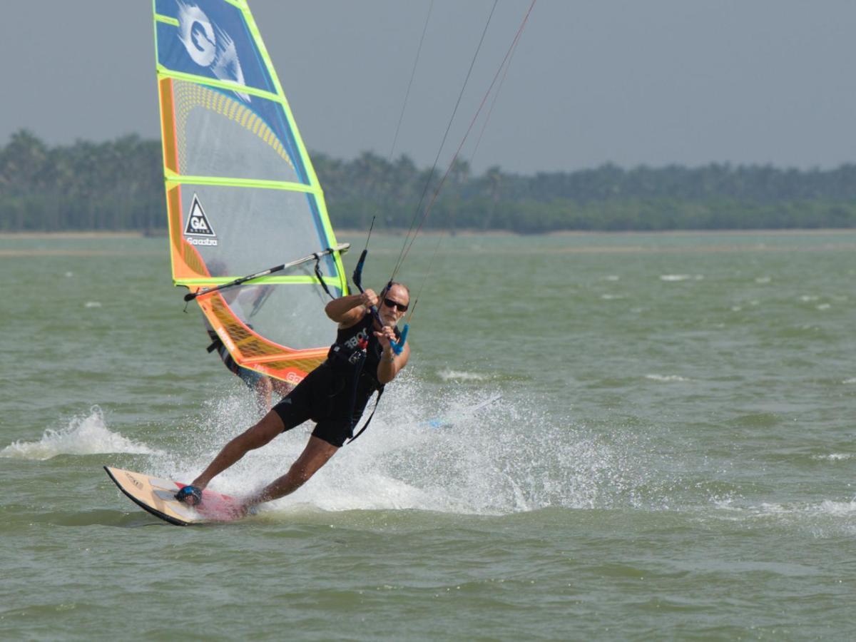 De Silva Wind Resort Kalpitiya - Kitesurfing School Sri Lanka Esterno foto